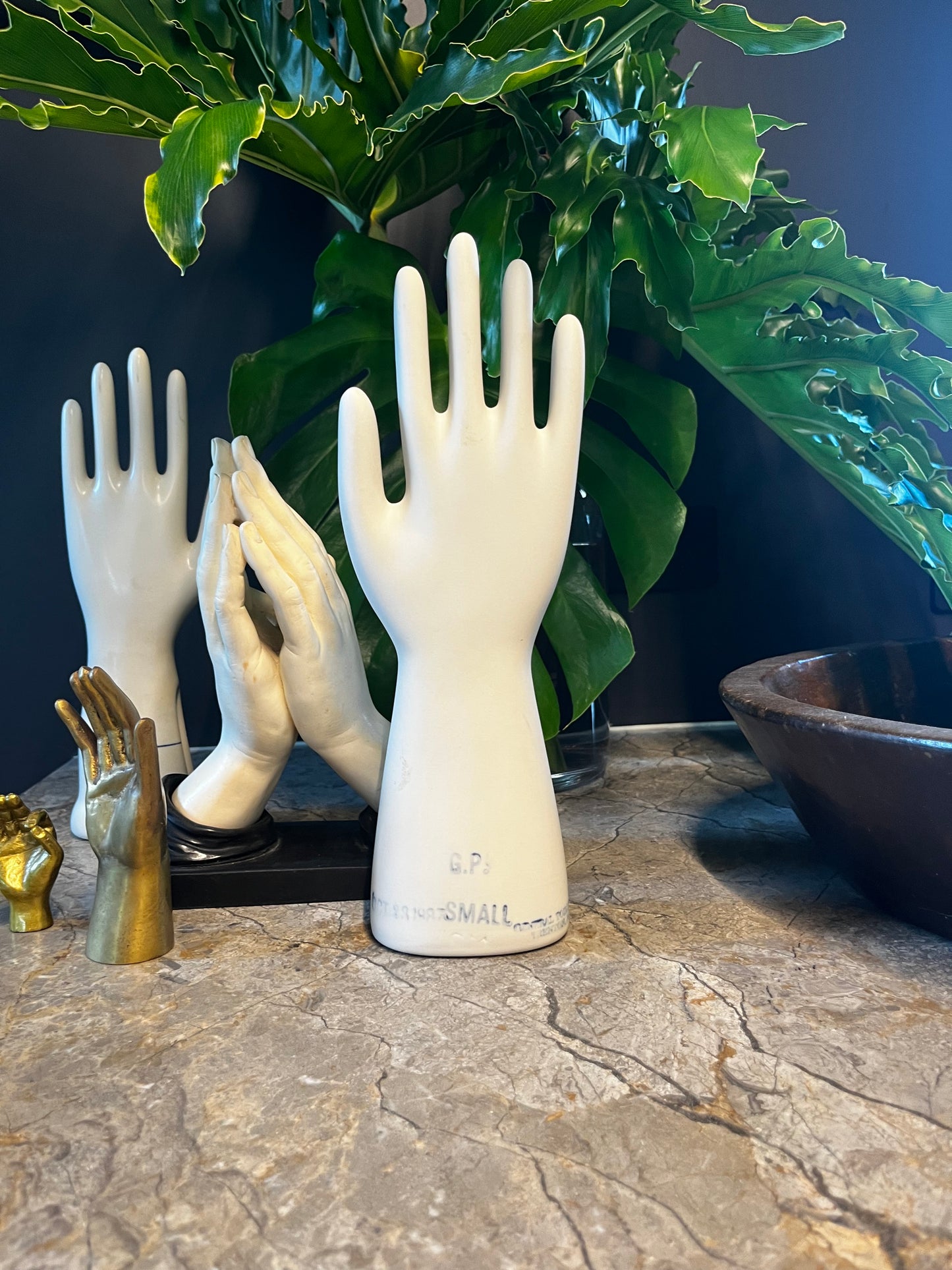 Porcelain Glove Hand Mould